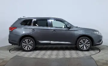 Mitsubishi Outlander 2019 года за 8 000 000 тг. в Астана фото 4