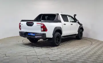 Toyota Hilux 2019 года за 16 590 000 тг. в Алматы