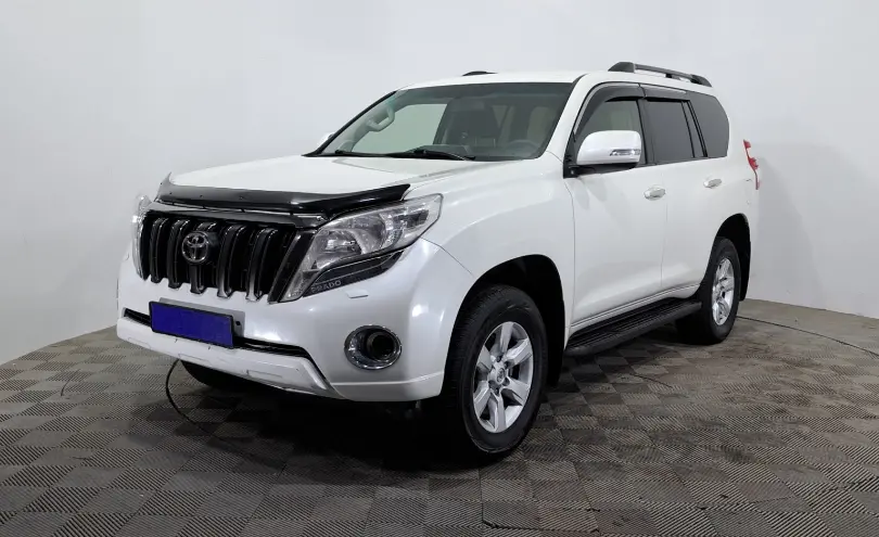 Toyota Land Cruiser Prado 2016 года за 18 590 000 тг. в Астана
