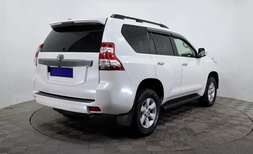 Toyota Land Cruiser Prado 2016 года за 18 590 000 тг. в Астана фото 5