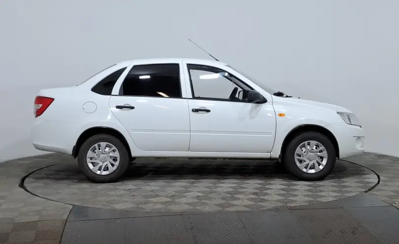 LADA (ВАЗ) Granta 2013 года за 2 500 000 тг. в Астана фото 4