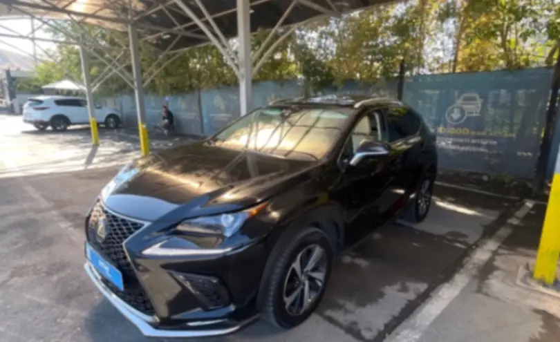 Lexus NX 2017 года за 9 990 000 тг. в Алматы