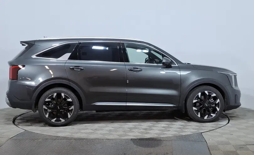 Kia Sorento 2025 года за 21 200 000 тг. в Астана фото 4