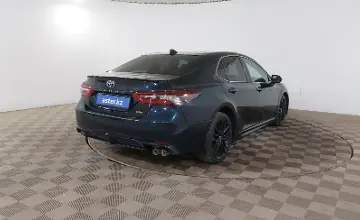 Toyota Camry 2020 года за 12 690 000 тг. в Шымкент