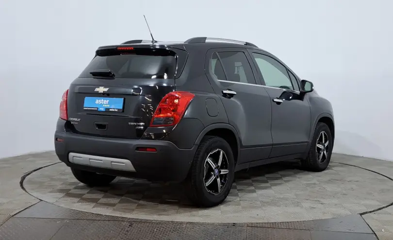 Chevrolet Tracker 2013 года за 5 300 000 тг. в Астана фото 5