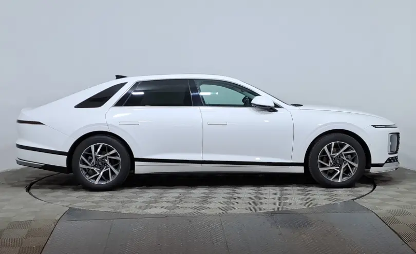 Hyundai Grandeur 2023 года за 19 290 000 тг. в Астана фото 4