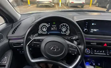 Hyundai Sonata 2022 года за 12 750 000 тг. в Алматы фото 5