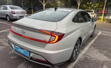 Hyundai Sonata 2022 года за 12 750 000 тг. в Алматы фото 3