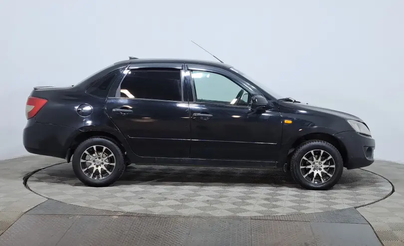 LADA (ВАЗ) Granta 2014 года за 1 390 000 тг. в Астана фото 4