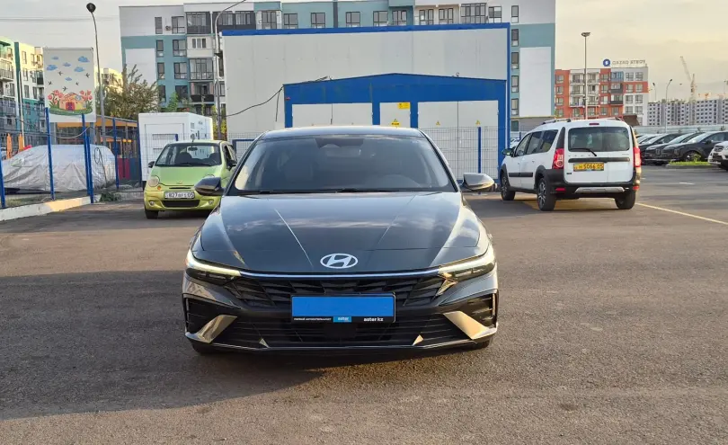 Hyundai Elantra 2023 года за 7 990 000 тг. в Алматы фото 2
