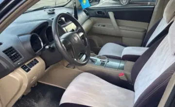 Toyota Highlander 2010 года за 8 990 000 тг. в Алматы фото 5