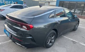 Kia K5 2021 года за 8 990 000 тг. в Алматы фото 3