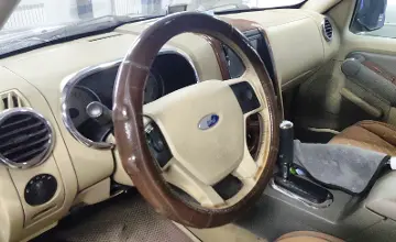 Ford Explorer 2006 года за 5 290 000 тг. в Астана фото 5