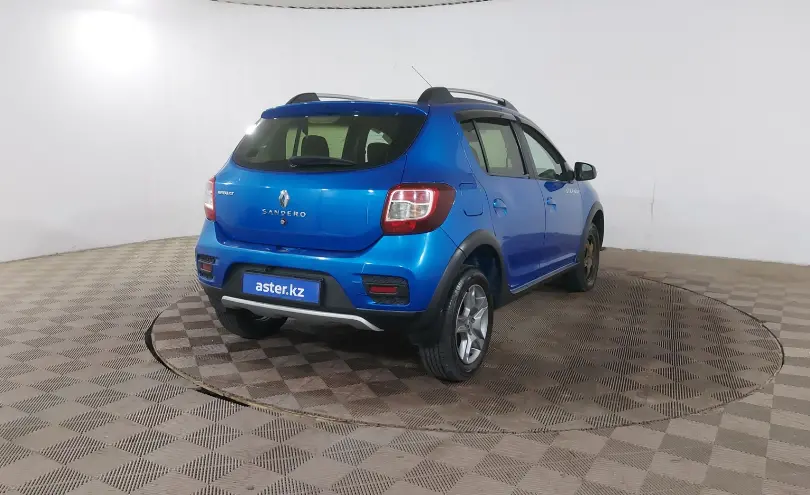 Renault Sandero 2016 года за 2 990 000 тг. в Шымкент фото 5