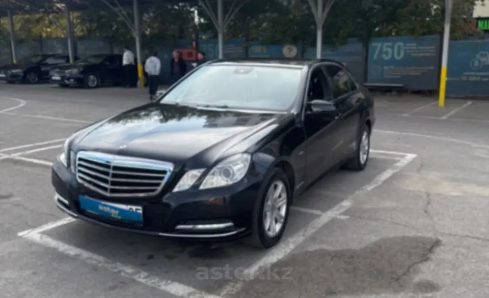 2011 Mercedes-Benz E-Класс