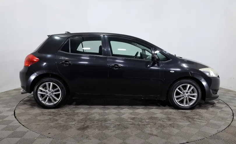 Toyota Auris 2008 года за 2 990 000 тг. в Астана фото 4