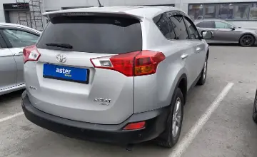 Toyota RAV4 2014 года за 9 890 000 тг. в Астана фото 3