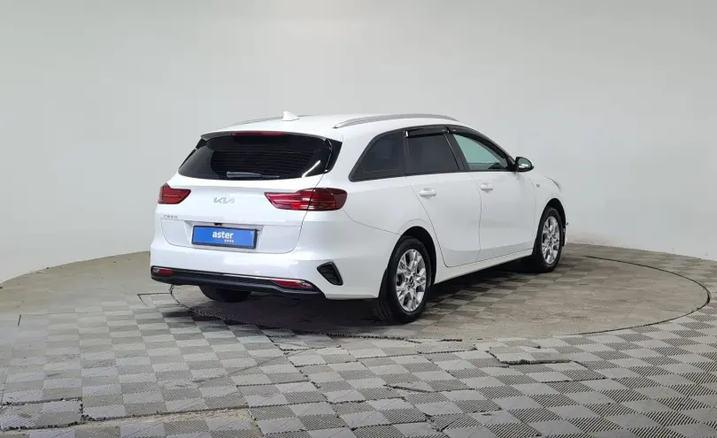 Kia Ceed SW 2024 года за 8 250 000 тг. в Алматы фото 5