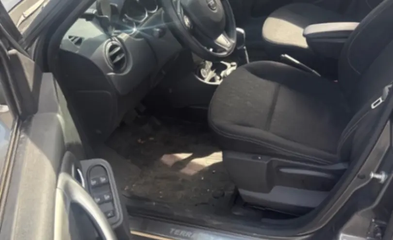 Nissan Terrano 2019 года за 6 790 000 тг. в Алматы фото 5