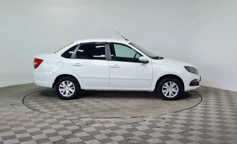 LADA (ВАЗ) Granta 2021 года за 4 790 000 тг. в Алматы фото 4