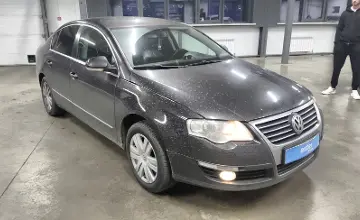 Volkswagen Passat 2006 года за 3 490 000 тг. в Астана фото 2