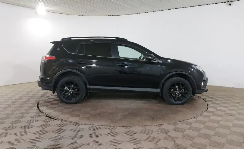 Toyota RAV4 2019 года за 10 990 000 тг. в Шымкент фото 4