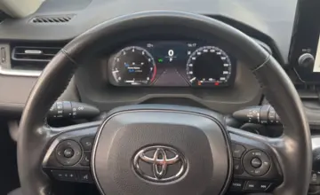 Toyota RAV4 2022 года за 15 690 000 тг. в Алматы фото 5
