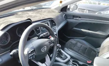 Hyundai Elantra 2019 года за 7 590 000 тг. в Астана фото 5