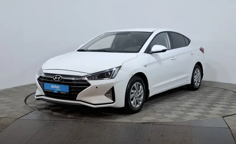 Hyundai Elantra 2019 года за 7 590 000 тг. в Астана фото 1