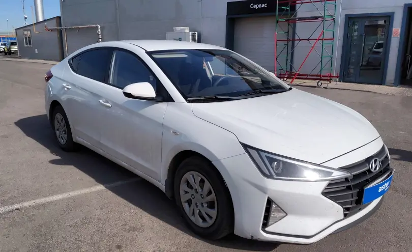 Hyundai Elantra 2019 года за 7 590 000 тг. в Астана фото 2