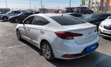 Hyundai Elantra 2019 года за 7 590 000 тг. в Астана фото 4