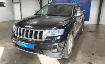 Jeep Grand Cherokee 2011 года за 9 500 000 тг. в Астана фото 1