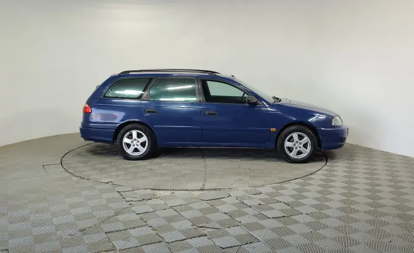 Toyota Avensis 2001 года за 1 890 000 тг. в Алматы фото 4