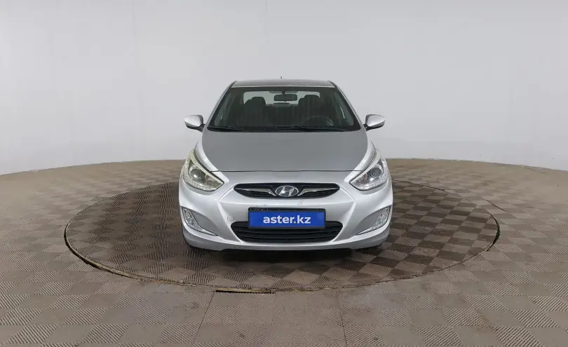Hyundai Accent 2013 года за 3 500 000 тг. в Шымкент фото 2