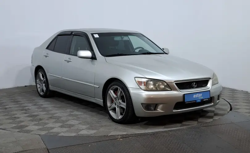 Lexus IS 2004 года за 3 590 000 тг. в Астана фото 3