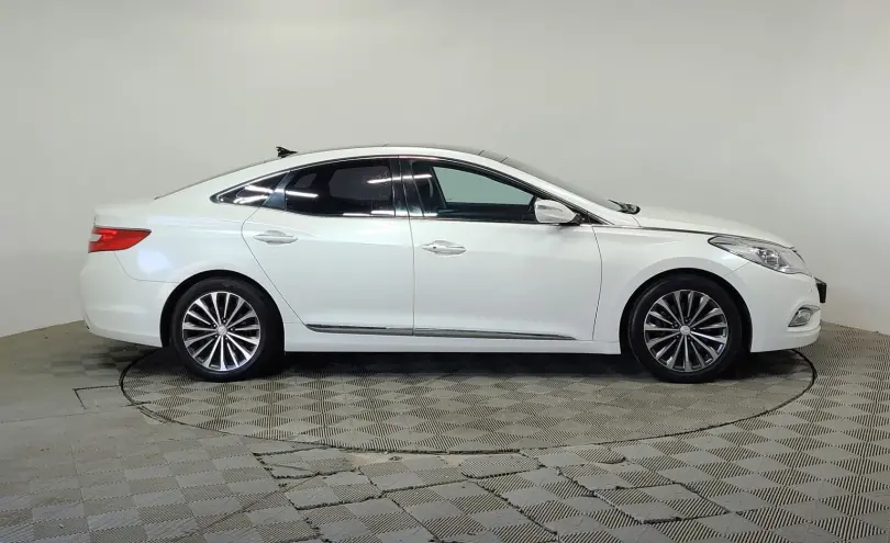 Hyundai Grandeur 2013 года за 7 890 000 тг. в Алматы фото 4
