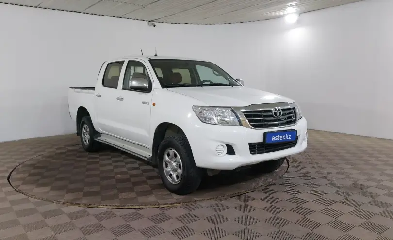 Toyota Hilux 2013 года за 8 050 000 тг. в Шымкент фото 3