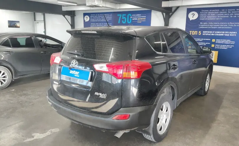 Toyota RAV4 2014 года за 9 190 000 тг. в Астана фото 3
