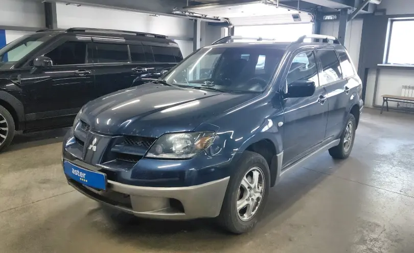 Mitsubishi Outlander 2003 года за 2 490 000 тг. в Астана