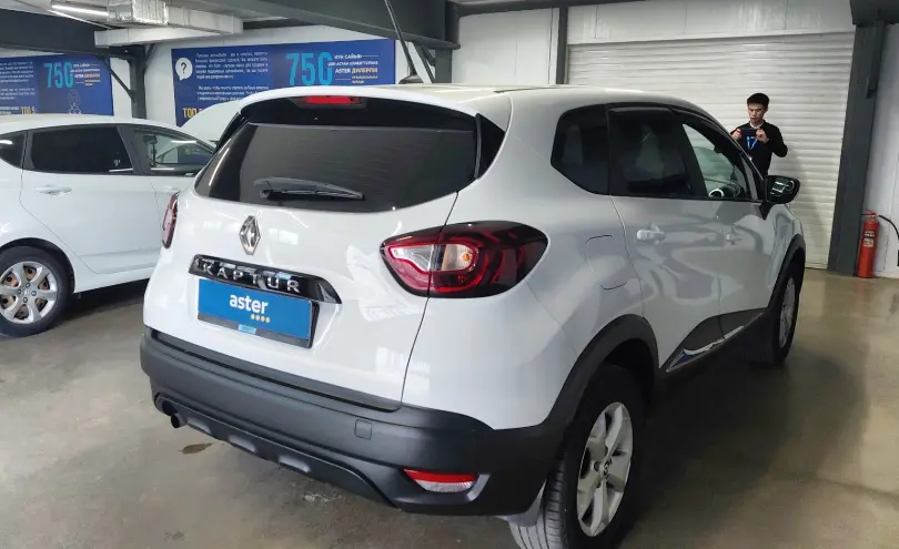 Renault Kaptur 2021 года за 6 590 000 тг. в Астана фото 3