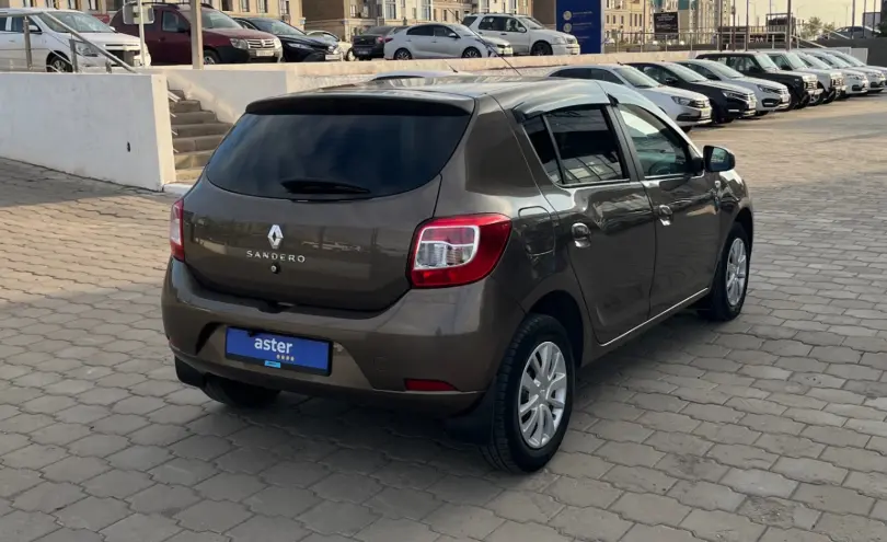 Renault Sandero 2021 года за 5 700 000 тг. в Караганда фото 5