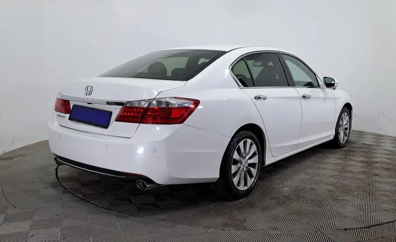 Honda Accord 2013 года за 6 700 000 тг. в Астана фото 5