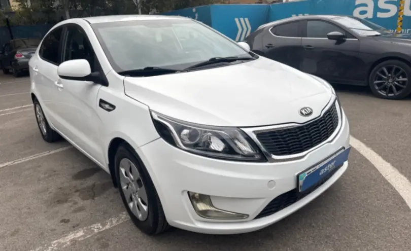 Kia Rio 2015 года за 5 590 000 тг. в Алматы фото 2