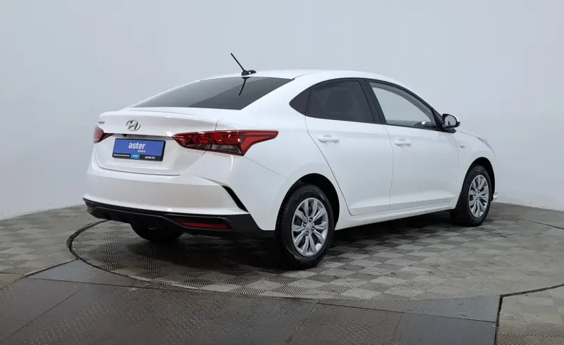 Hyundai Accent 2022 года за 7 690 000 тг. в Астана фото 5
