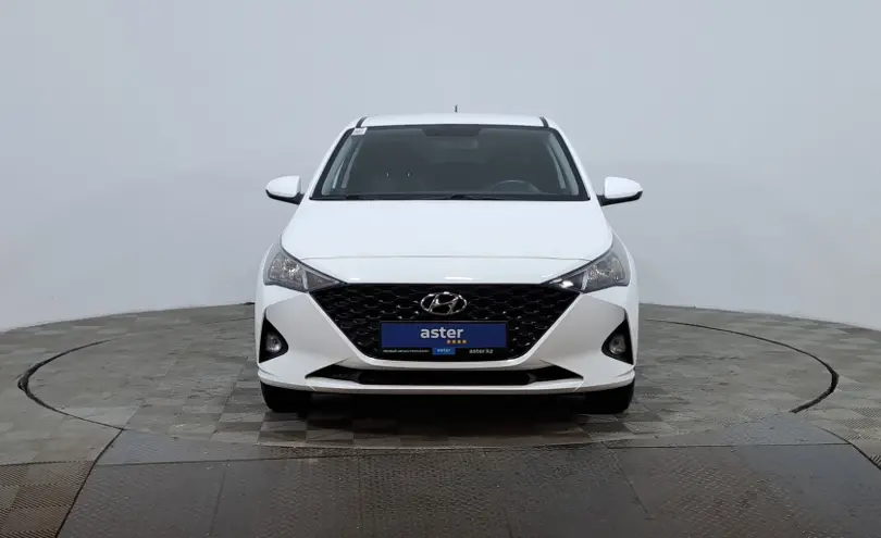 Hyundai Accent 2022 года за 7 690 000 тг. в Астана фото 2