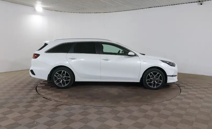 Kia Ceed 2023 года за 8 790 000 тг. в Шымкент фото 4