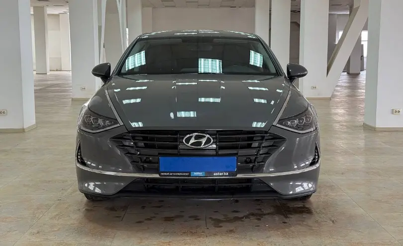 Hyundai Sonata 2022 года за 9 490 000 тг. в Шымкент фото 2