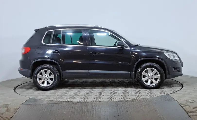 Volkswagen Tiguan 2011 года за 4 490 000 тг. в Астана фото 4