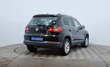 Volkswagen Tiguan 2011 года за 4 490 000 тг. в Астана