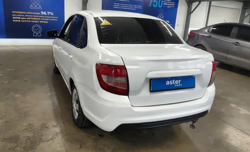 LADA (ВАЗ) Granta 2019 года за 2 790 000 тг. в Астана фото 4
